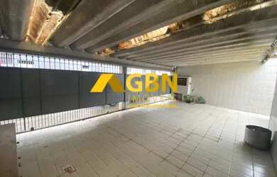 Imagem: A casa possui 3 Dormitórios, 3 Banheiros, 3 Vagas na garagem