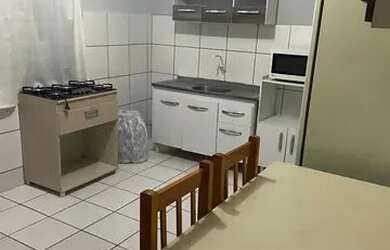 Imagem: A kitnet possui 1 Dormitório, 1 Banheiro, 1 Vaga na garagem