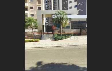 Imagem: O apartamento possui 3 Dormitórios, 1 Banheiro, 2 Vagas na