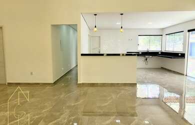 Imagem 1: linda casa de alto padrão, 3 suítes à venda em Ponta Negra- Manaus-...