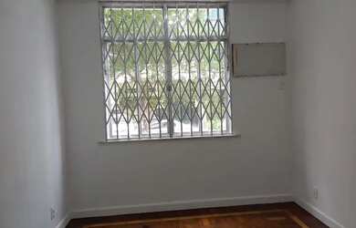 Imagem 3: Ótimo apto Varanda - Duas Salas - Dois Quartos - Area