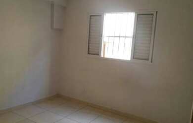 Imagem 9: VENDO EXCELENTE CASA. 55m² de Área, 1 Banheiroe2 Dormitórios