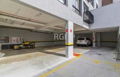 Imagem 3: Cobertura para Venda - 81m², 2 dormitórios, sendo 1 suites, 2 vagas...