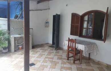 Imagem 9: Alugo. Varanda, 1 Banheiroe2 Dormitórios