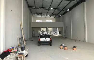 Imagem: O depósito possui 3 Vagas na garagem, 280m² de Área, Imóvel