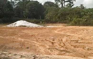 Imagem: O terreno possui 80m² de Área e está localizado em Tarumã