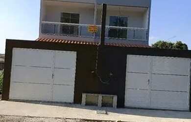 Imagem: A casa possui 2 Dormitórios, 2 Banheiros, 1 Vaga na garagem