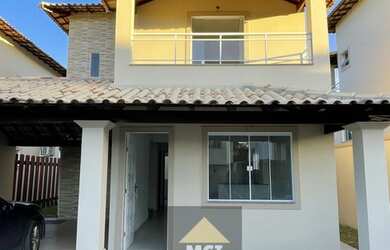 Imagem: A casa em condomínio possui 3 Dormitórios, 3 Banheiros, 2