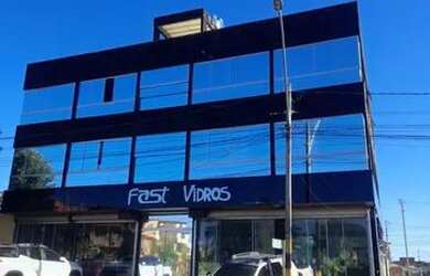 Imagem: O apartamento possui 1 Dormitório, 1 Banheiro, 32m² de Área