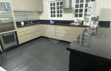 Imagem 12: Sobrado com 5 quartos para locação em Jardim Virgínia - SP