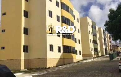 Imagem: O apartamento possui 3 Dormitórios, 1 Banheiro, 1 Vaga na garagem