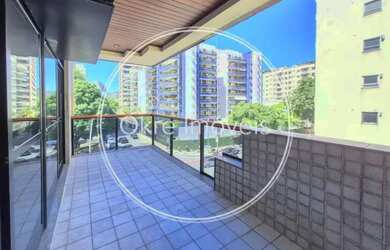 Imagem: O apartamento para alugar possui 2 Dormitórios, 2 Banheiros