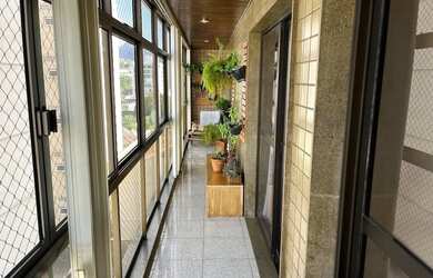 Imagem: O apartamento possui 2 Dormitórios, 3 Banheiros, 1 Vaga na