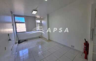 Imagem: O depósito possui 35m² de Área e está localizado em Tijuca