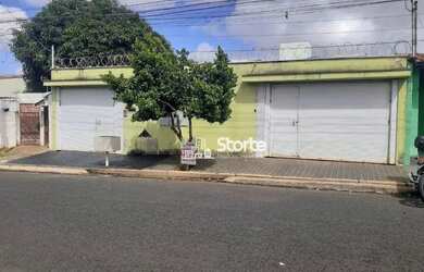 Imagem 1: Terreno com 3 casas à venda, 320m² por R$ 780.000 - Tibery - Uberlândia/MG