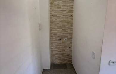 Imagem 5: ALUGADA Excelente kitnet com vaga de garagem em Colombo