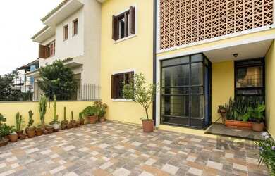 Imagem 2: Casa em Hípica. Piscina, Ar-condicionado, Área de serviçoe111m² de...