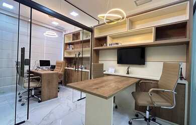 Imagem: O depósito possui 1 Vaga na garagem e 30m² de Área e está