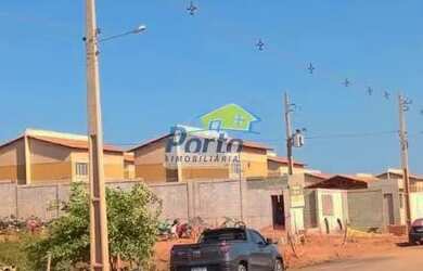 Imagem: O terreno possui 2400m² de Área e está localizado em Morros