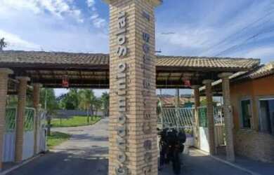 Imagem: A casa possui 1 Dormitório, 1 Banheiro, 132m² de Área e está