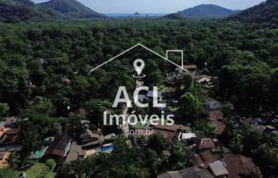 Imagem: A casa possui 5 Dormitórios, 5 Banheiros, 5 Vagas na garagem