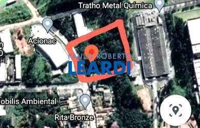 Imagem: O terreno possui 3000m² de Área e está localizado em Jardim