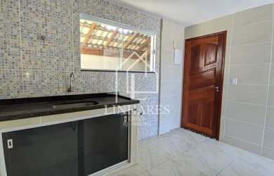 Imagem 15: Duplex na quadra da praia