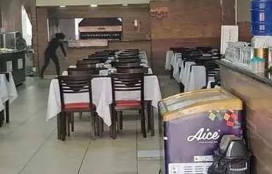 Imagem: O depósito possui 100m² de Área e está localizado em Jardim