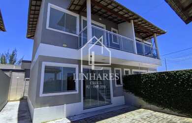 Imagem 1: Duplex na quadra da praia