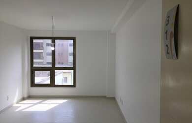 Imagem 1: Comercial/Industrial de 24 metros quadrados no bairro Freguesia Jacarepaguá