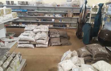 Imagem 5: vende loja famosa na cidade com movimento diferenciado das outras com...