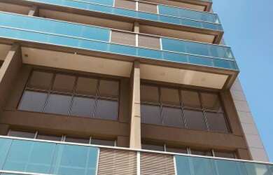 Imagem: O depósito e possui Dormitórios, Suítes, Banheiros, 2