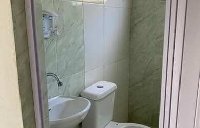 Imagem: A casa possui 1 Dormitório, 1 Banheiro e está localizado