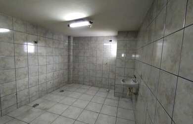 Imagem 9: Galpão/Depósito/Armazém para aluguel com 410 metros quadrados em Bairro Alto - Curitiba