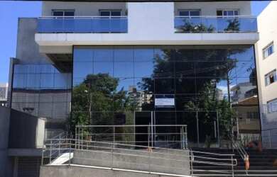 Imagem: O depósito possui 4 Vagas na garagem, 2.000m² de Área e