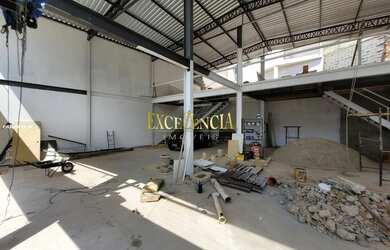 Imagem: O depósito possui 200m² de Área e está localizado em Vila