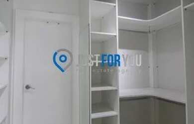 Imagem: A casa em condomínio possui 5 Dormitórios, 4 Banheiros, 4