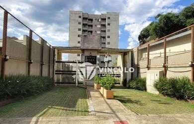 Imagem: O apartamento possui 1 Dormitório, 1 Banheiro, 1 Vaga na garagem