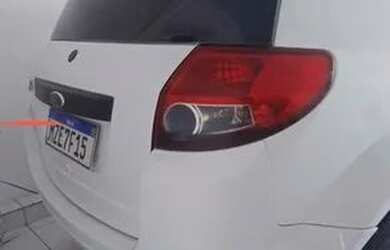 Imagem: A casa possui 5 Dormitórios, 3 Banheiros, 4 Vagas na garagem