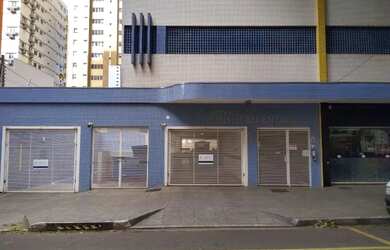 Imagem: O apartamento possui 2 Dormitórios, 2 Banheiros, 2 Vagas na