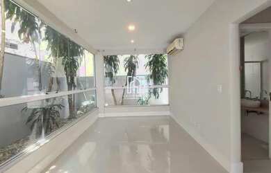 Imagem 11: CASA COM QUATRO SUÍTES PARA LOCAÇÃO OU VENDA EM CONDOMÍNIO FECHADO...