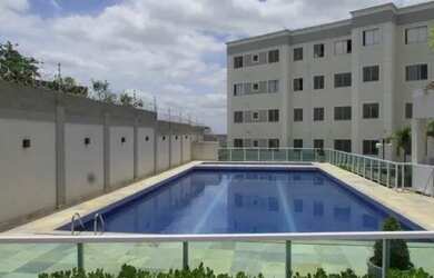 Imagem: O apartamento possui 2 Dormitórios, 1 Banheiro e 2 Vagas na