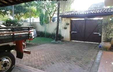 Imagem: A casa em condomínio possui 3 Dormitórios, 1 Banheiro, 5 Vagas