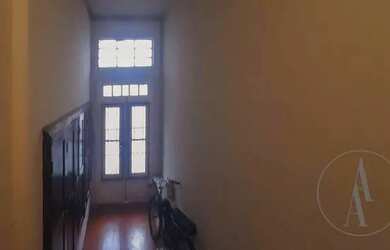 Imagem: O apartamento possui 2 Dormitórios, 1 Banheiro, 63m² de Área