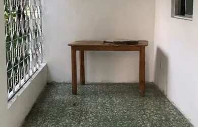 Imagem: A casa possui 3 Dormitórios, 1 Vaga na garagem e está localizado