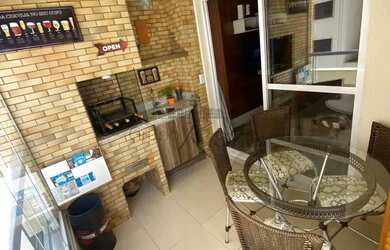 Imagem: O apartamento possui 3 Dormitórios, 2 Banheiros, 2 Vagas na