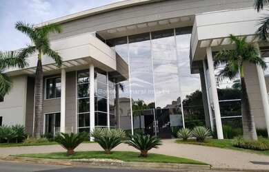 Imagem: O depósito possui 2 Vagas na garagem, 70m² de Área, Imóvel