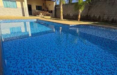 Imagem: A casa em condomínio possui 3 Dormitórios, 2 Banheiros, 5