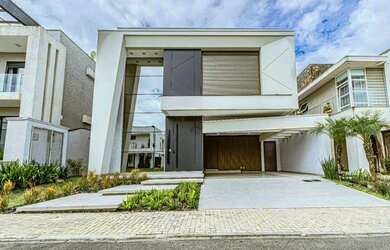 Imagem: A casa em condomínio possui 3 Dormitórios, 5 Banheiros, 4