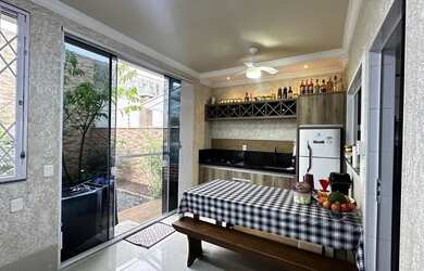 Imagem 11: CASA Mobiliada - À Venda em TIJUCAS - SC